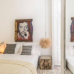 Kamer met een Queen Size Bed